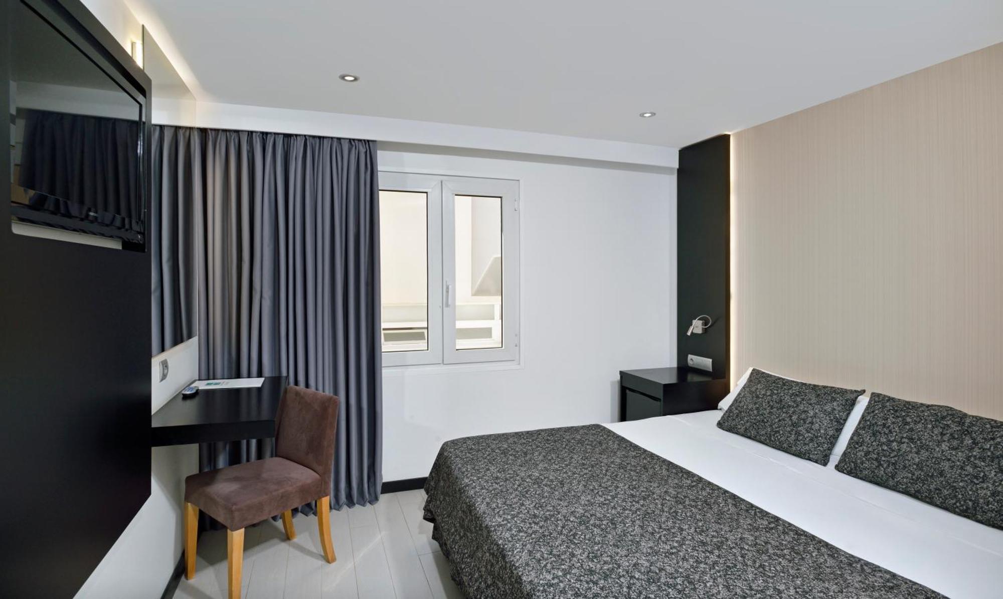 Economy Double or Twin Room